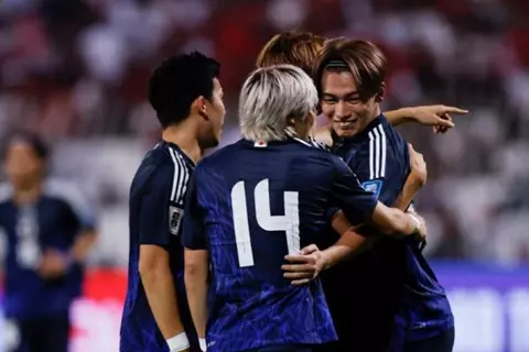 اليابان تكتسح البحرين بخماسية نظيفة في تصفيات كأس العالم